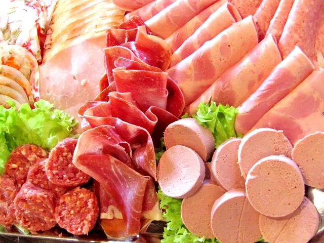 Не давайте свиньям колбасу. В ульяновской продукции нашли геном африканской чумы